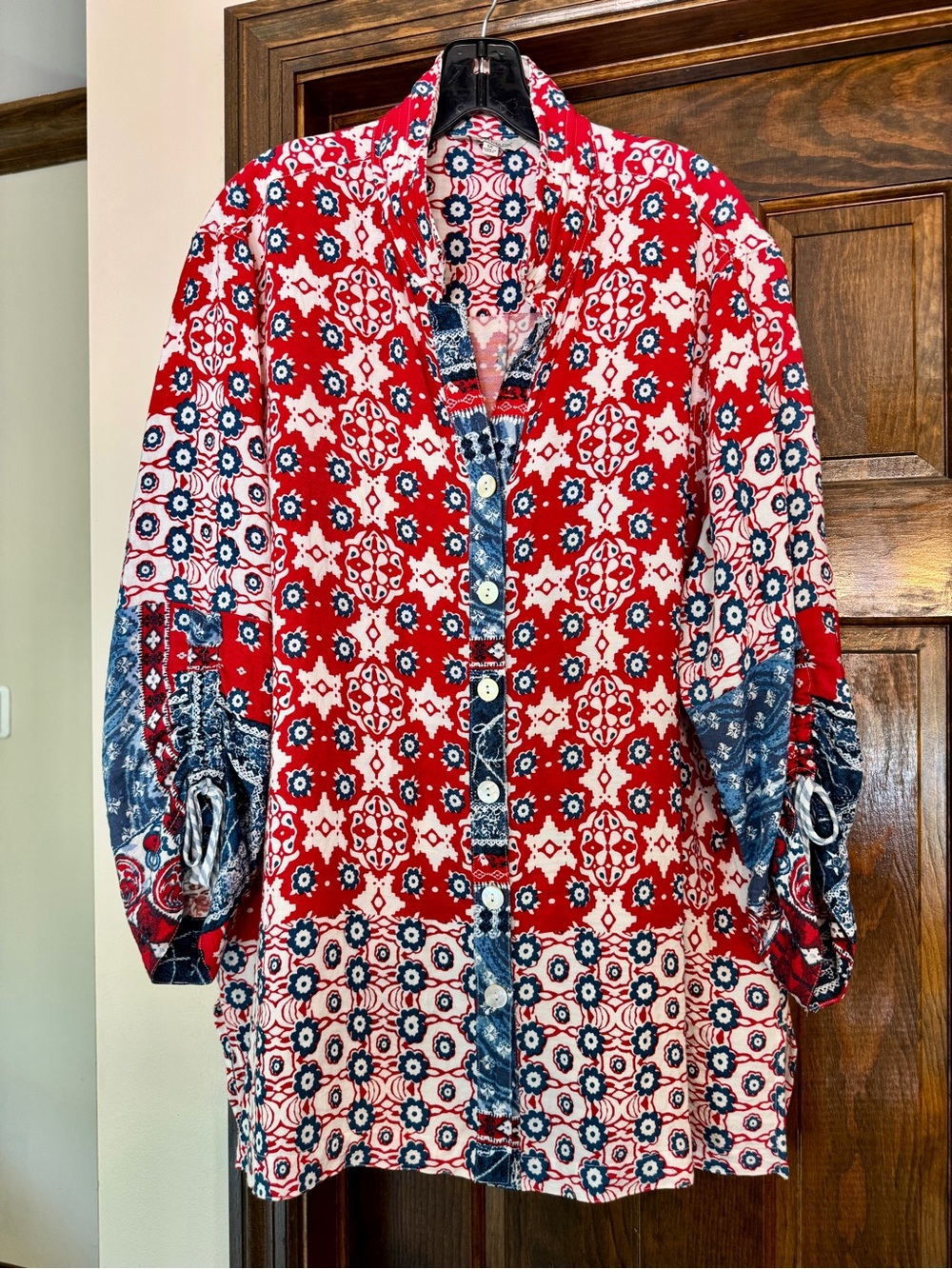 John Mark Red & Navy Floral Button-Up Top